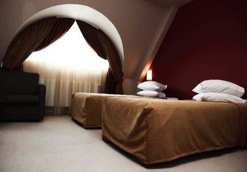 Hotel Praha Uzjhorod Eksteriør billede
