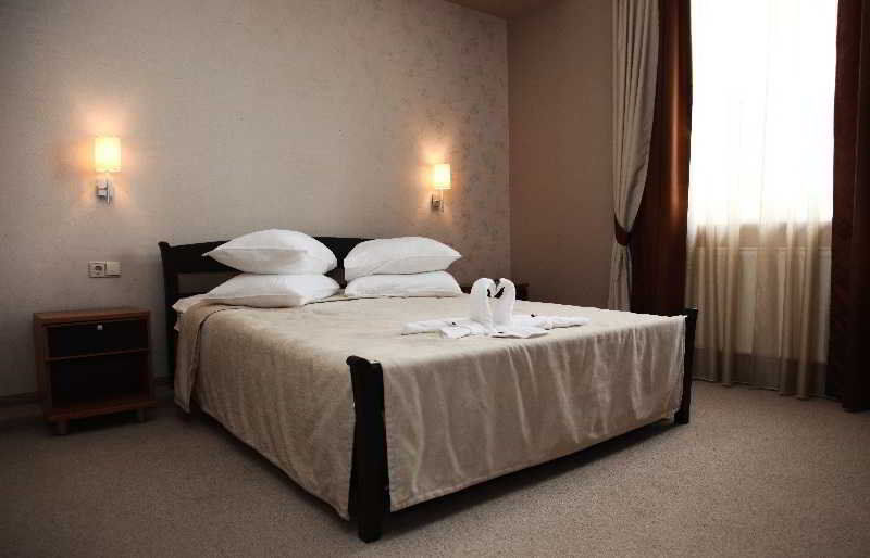 Hotel Praha Uzjhorod Eksteriør billede