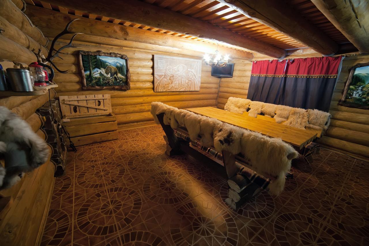 Hotel Praha Uzjhorod Eksteriør billede