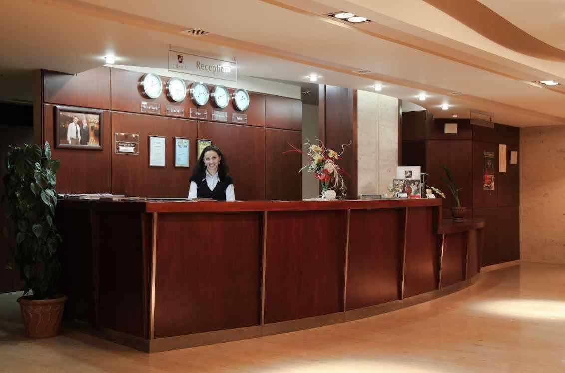 Hotel Praha Uzjhorod Eksteriør billede