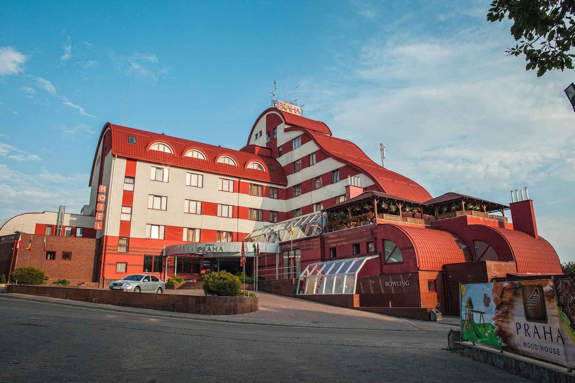 Hotel Praha Uzjhorod Eksteriør billede