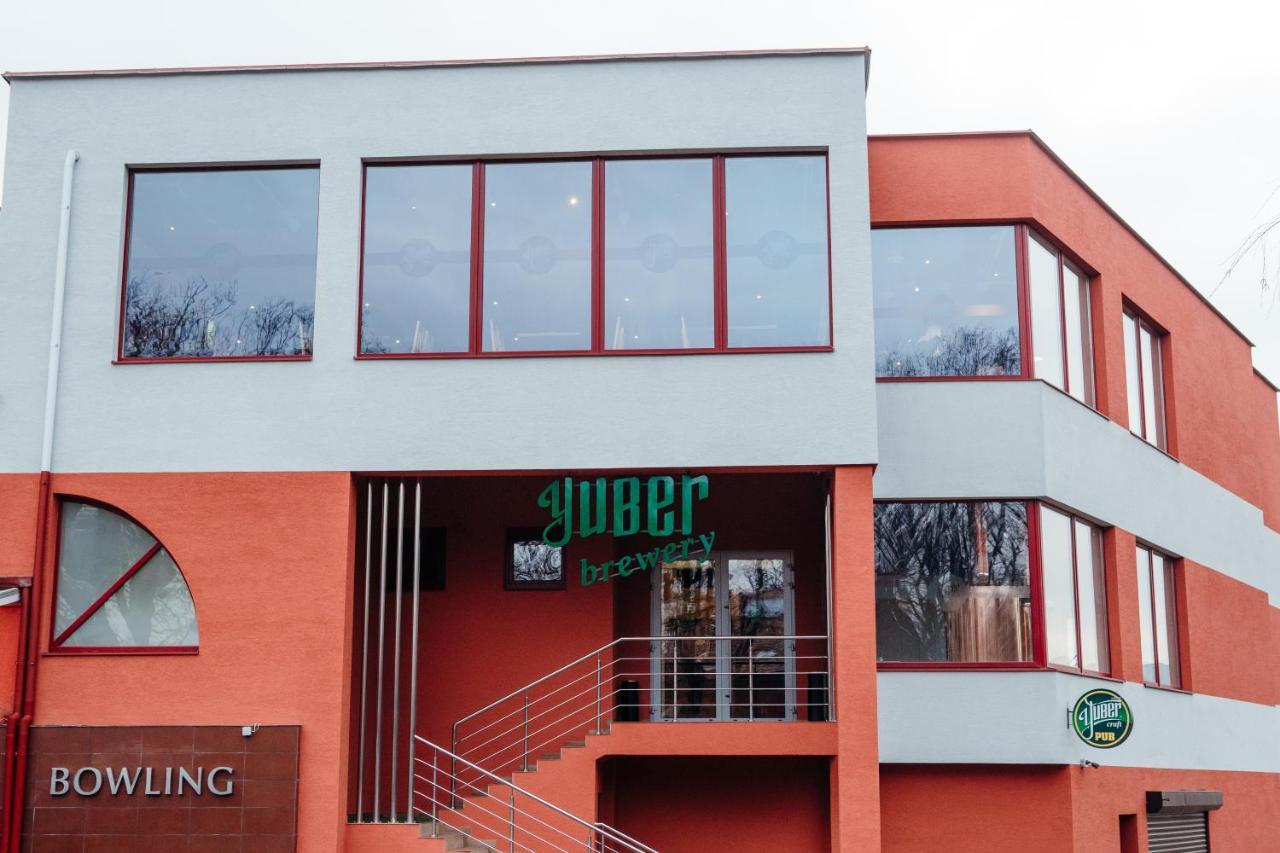 Hotel Praha Uzjhorod Eksteriør billede
